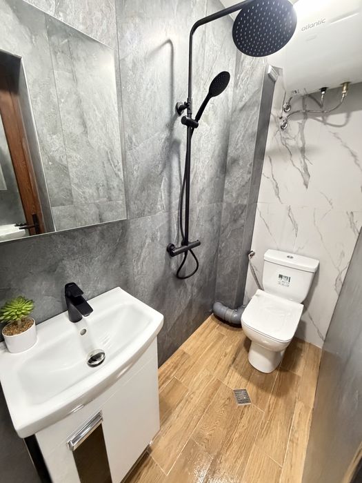 Под наем двустаен Парник