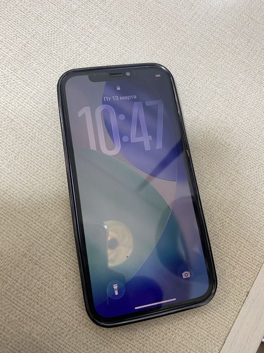 Продам айфон 12 на 128гб