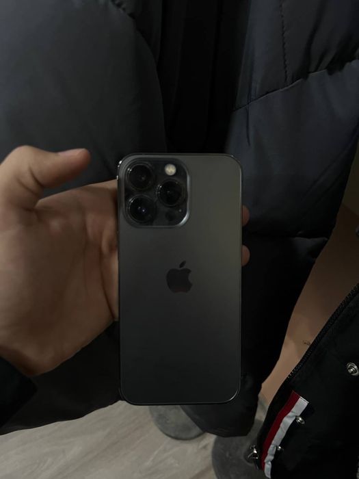 Iphone 13 pro 90% емкость