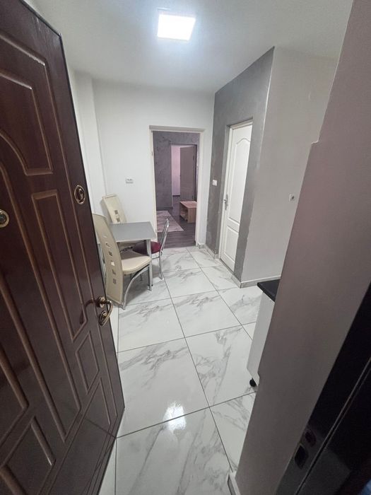 Inchiriez apartament cu 2 camere in Campia Turzii, str. Constructorilo