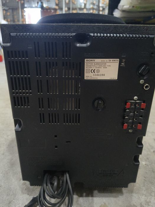 Subwoofer Sony 100 W