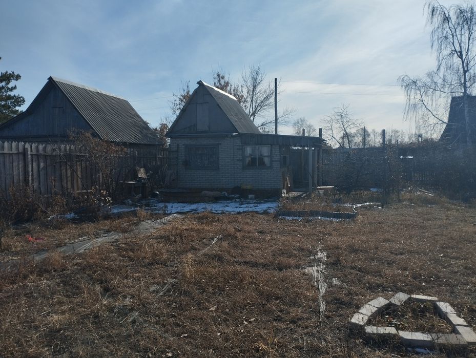 Продам дачу Автомобилист улица 33 участок 15.