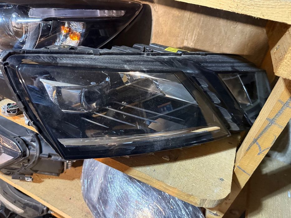 Far dreapta complet SKODA OCTAVIA 3 full led facelift an 2017-2019 cod 5E1941016F