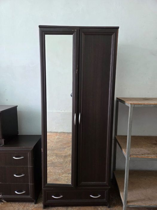 Спальный кровать