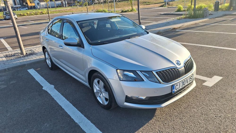 SKODA Octavia 2020 — imagine 8