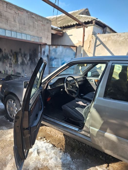 Mercedes-260. Мерседес