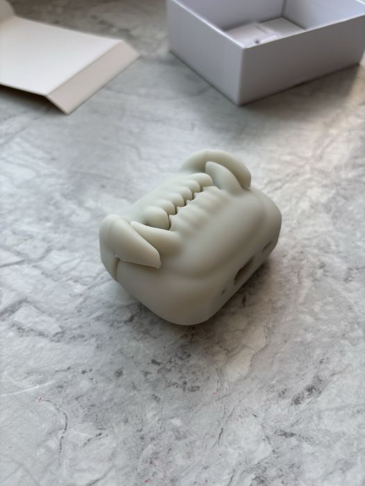 чехол для наушников айрподс про