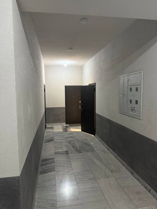 Хосият 8этажни 4этажи  без детей