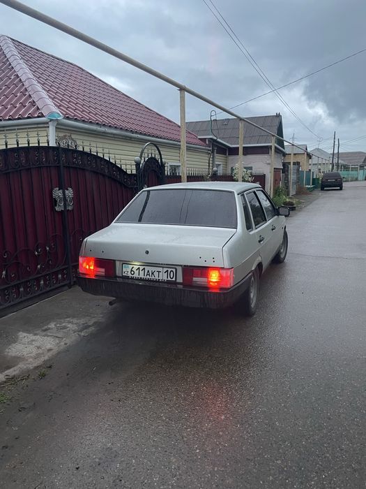 Продам ваз 21099