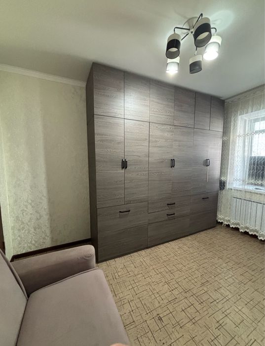 Продам 2к.кв. Нурсити 2мкр.