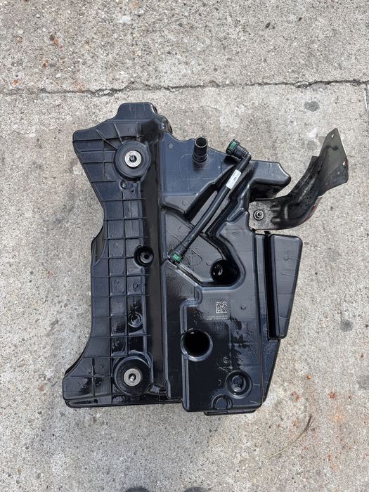 Rezervor AdBlue Mercedes W213 Complet A2134706001