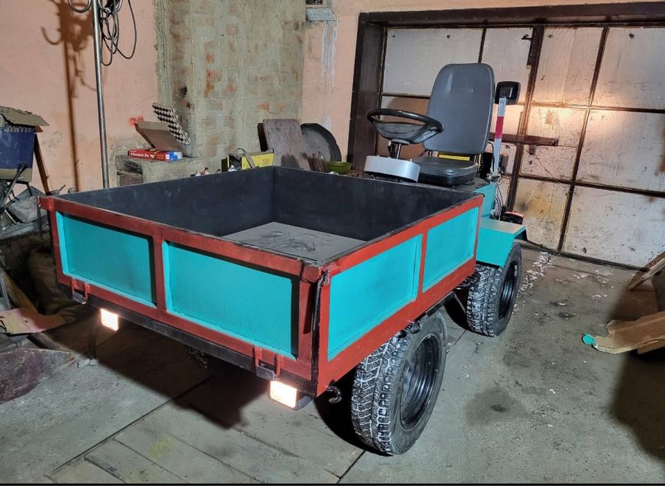 Продам самодельный трактор 16 лошадийных сил