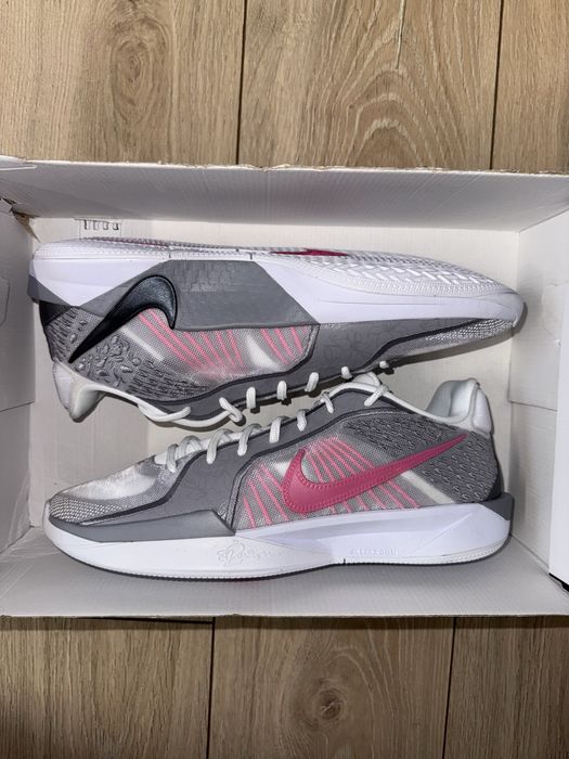 Баскетболни обувки Nike Sabrina 2 "Lily" - размер 44.5, 48
