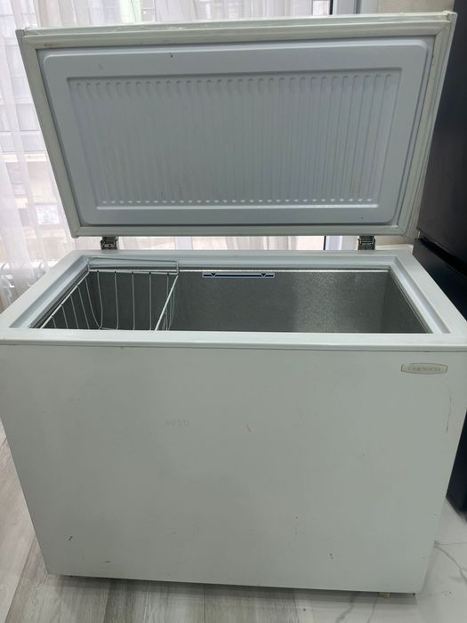 Морозильник б/у бирюса