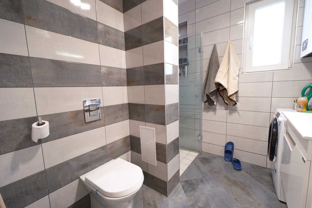 Продава се Къща в Велико Търново, Център - 222 кв.м за 618 €/кв.м - Снимка #12