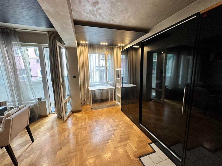 КЛЮЧ! Модерен ДВУСТАЕН НОВ ДОМ в сърцето на столицата