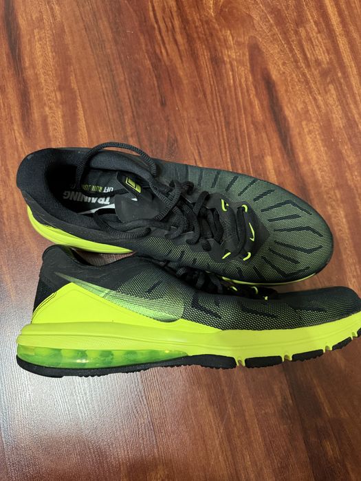 Кроссовки для тренировок Nike