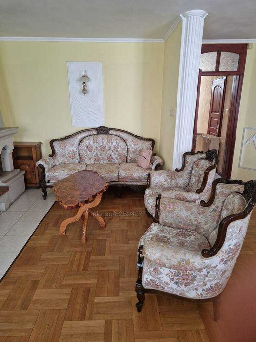 Страхотен мезонет с три спални и камина!