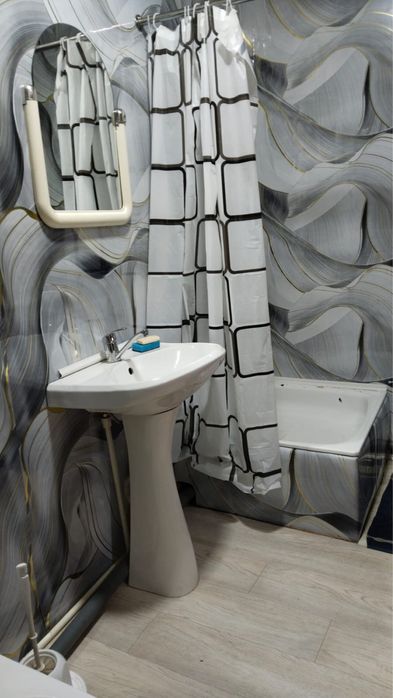 Сдам 2 комнатную квартиру