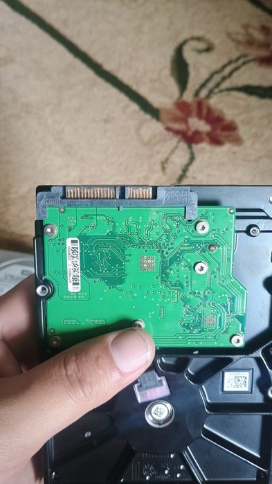 Продам жёсткии диск