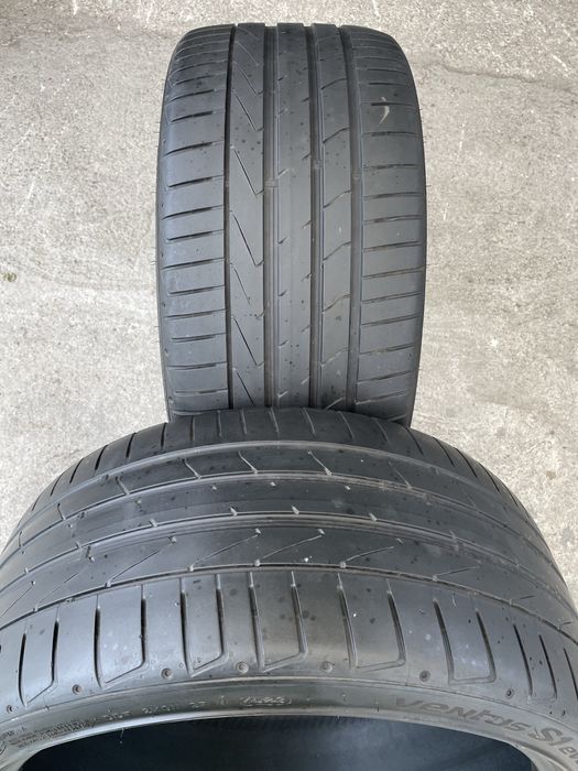 245/35/19 -2бр. Летни гуми Hankook /dot2023.