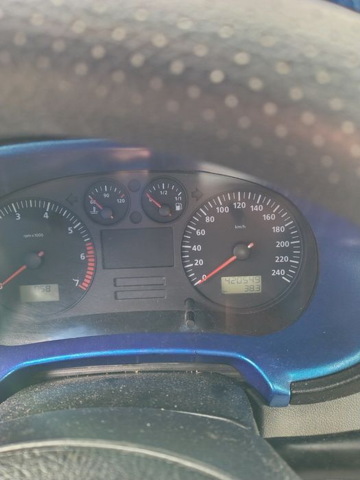 Seat Leon 1m   55 milioane