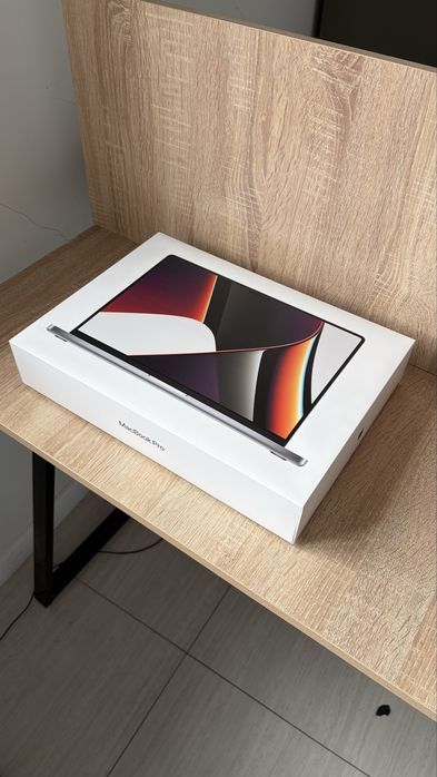 Apple MacBook Pro 16 2021год 16.2”/ 12гб/ SSD 1024гб
