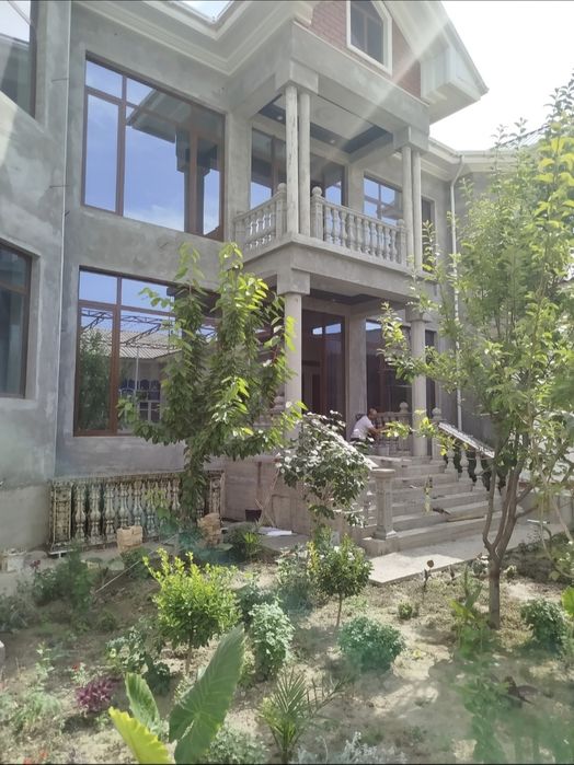 Balyasina beton panjara , Perilla