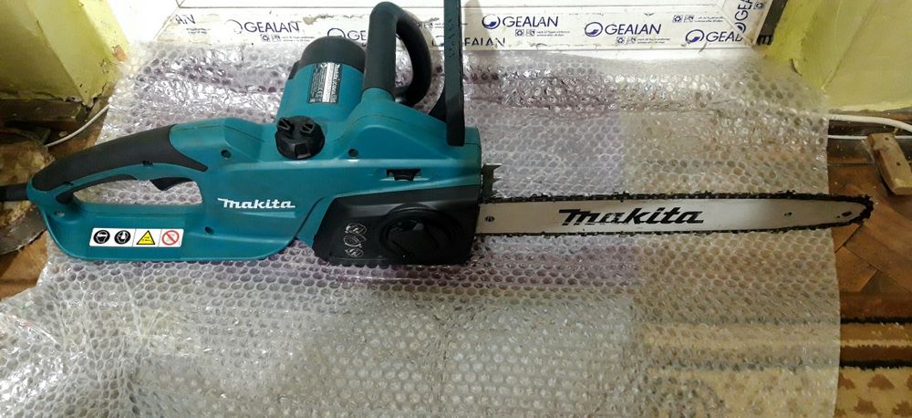 Drujba electrica Makita UC4041A