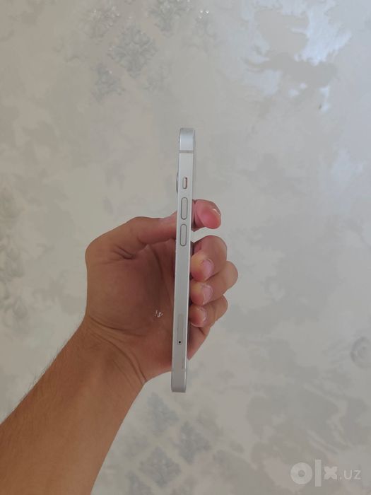 Telefon iphone 14
