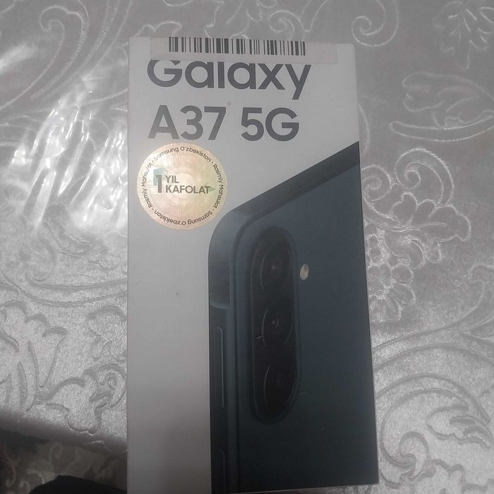 Samsung A37 8/256
