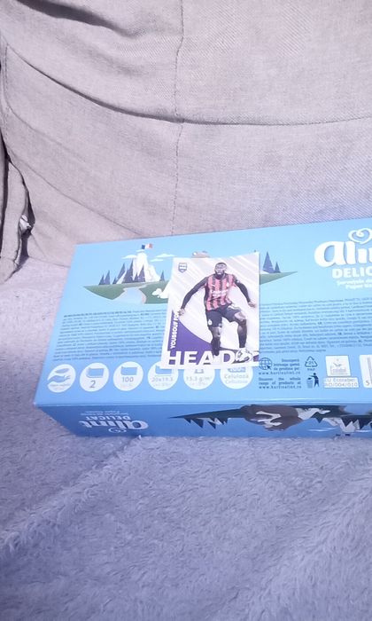 Vând stiker fifa 365