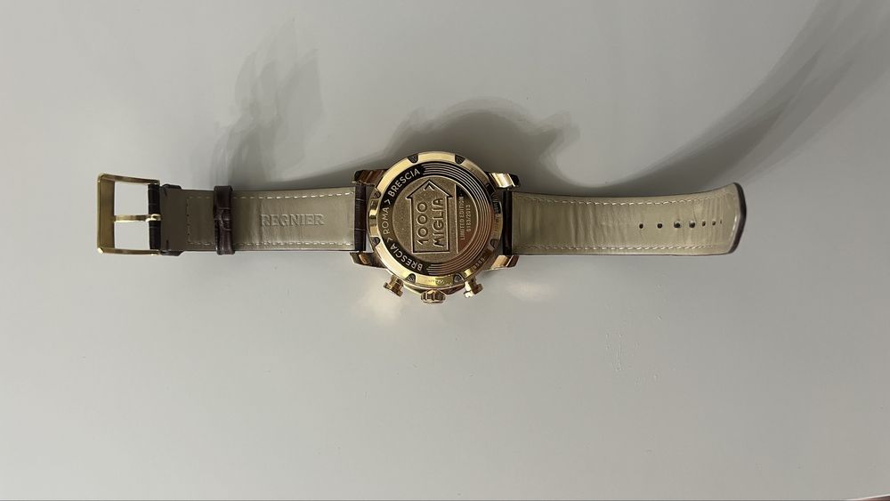 Часовник на батерия