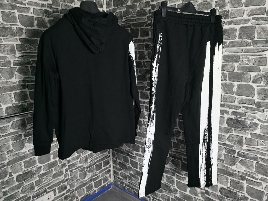 Yohji Yamamoto Y-3 екип