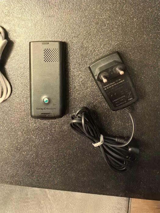 Лот телефони - Samsung , Sony Ericsson