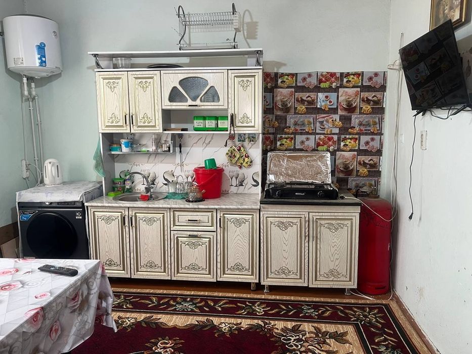 Ховли Уй сотилади