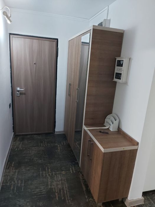 Vand apartament, 4 camere, Sacele