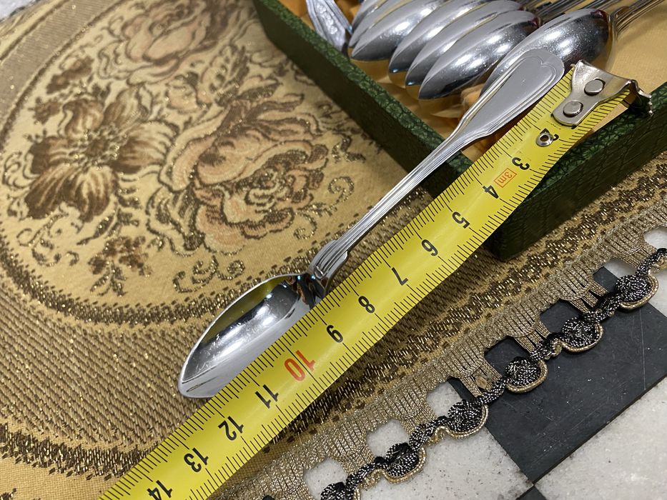 Английски лъжички с дълбока маркировка