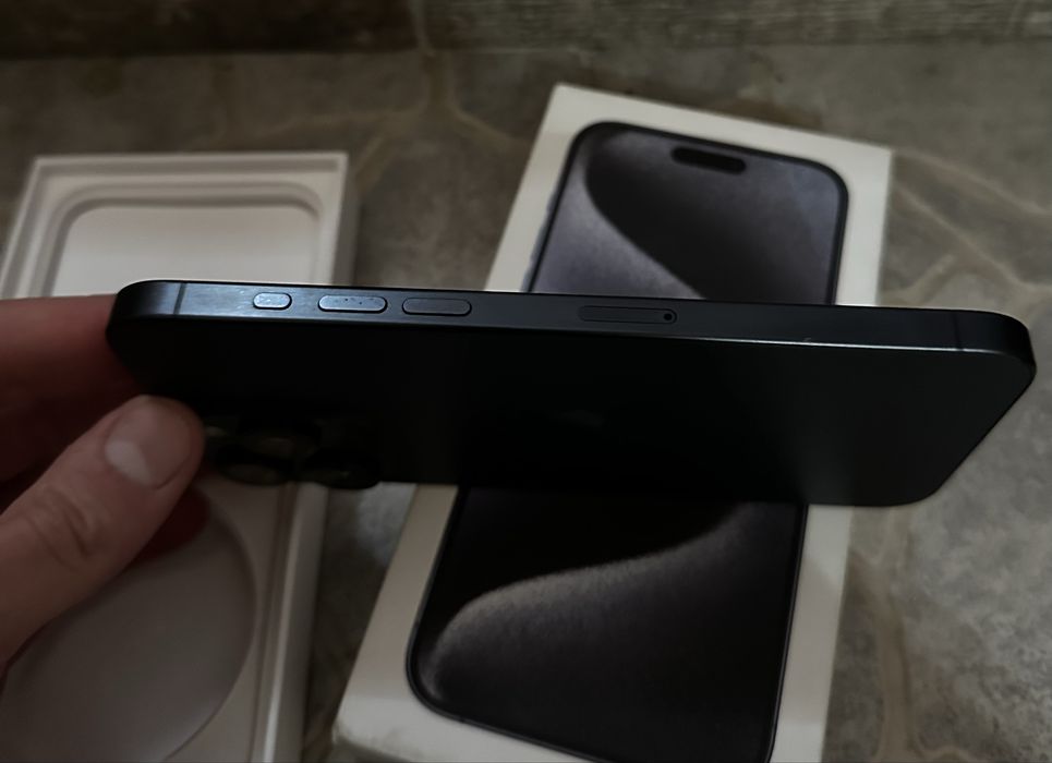 iPhone 15 Pro Max 1TB