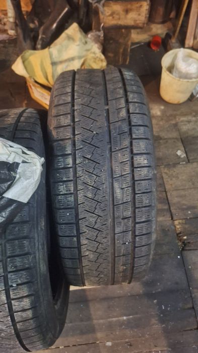 Два балона на 18 продам недорого