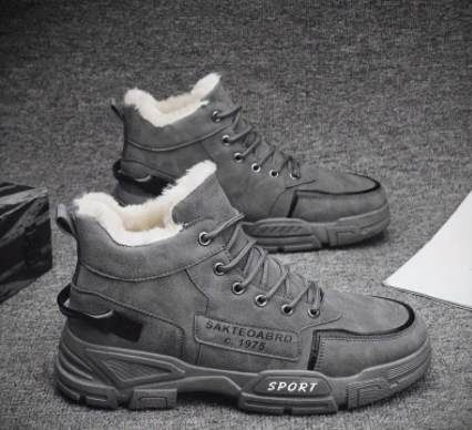 Ботинки новые, тёплые с мехом в наличии только 38,5 размер