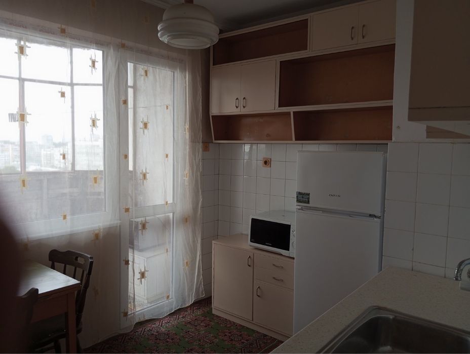 Дава се под наем Двустаен апартамент в Варна, Възраждане 1 - 55 кв.м за 295.8 € - Снимка #1