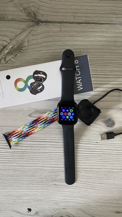 Продаю эпл вотч 8 серия