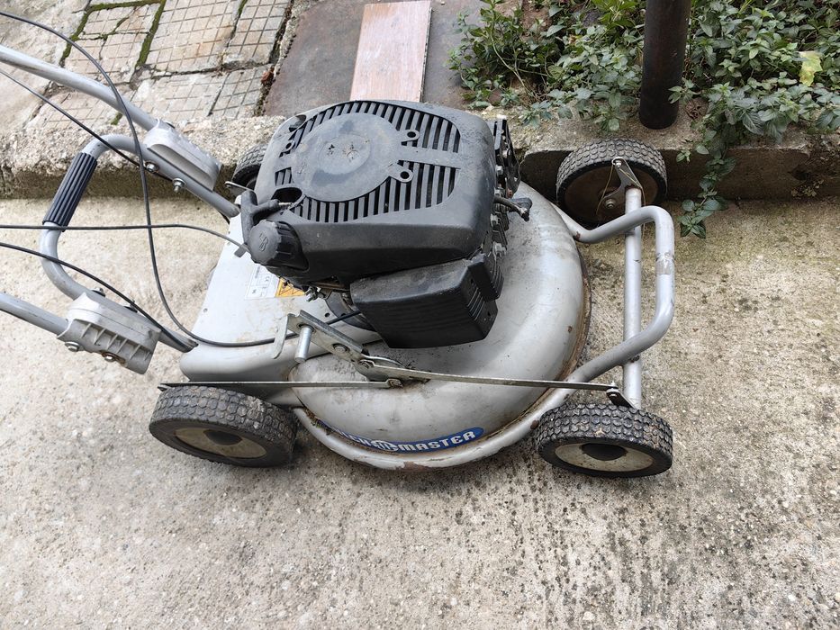 Самоходна косачка.