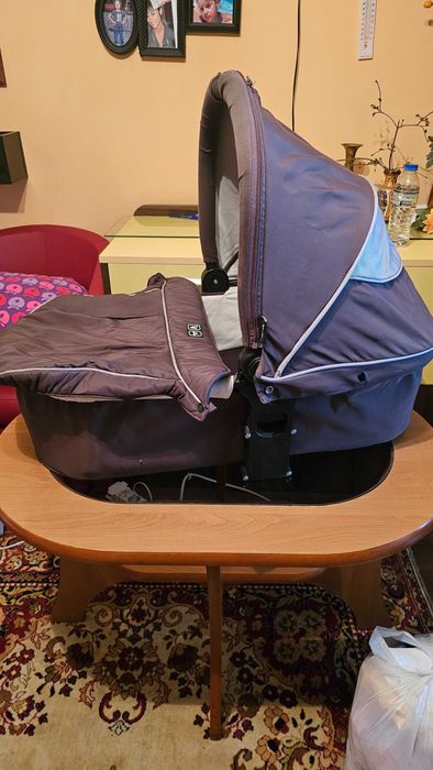 Бебешка количка 2 в 1