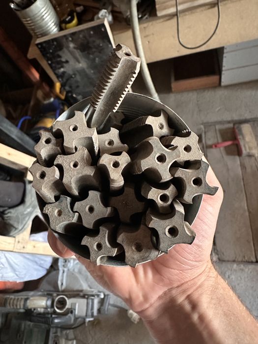 Метчик производства СССР