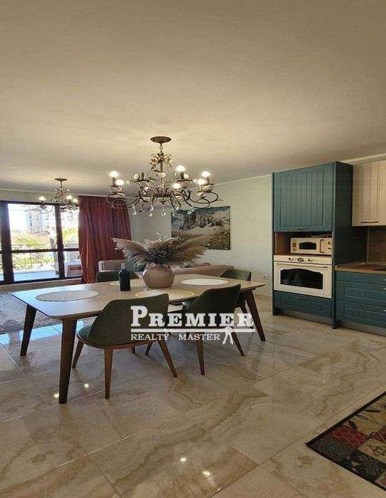 Продава се Тристаен апартамент в Несебър - 106 кв.м за 1840 €/кв.м - Снимка #1