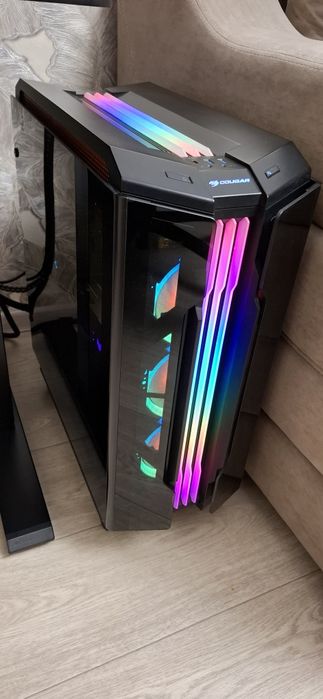 Корпус "Cougar Gemini T"