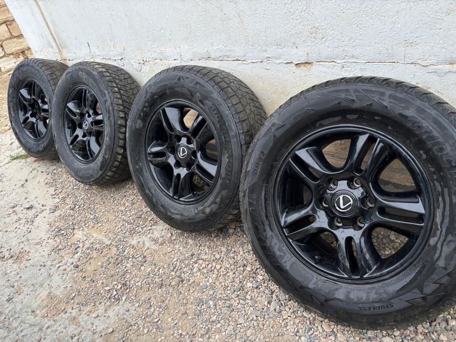 Диски с покрышками 265/65/17