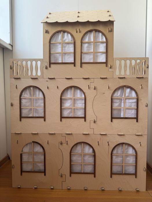 Кукольный  домик